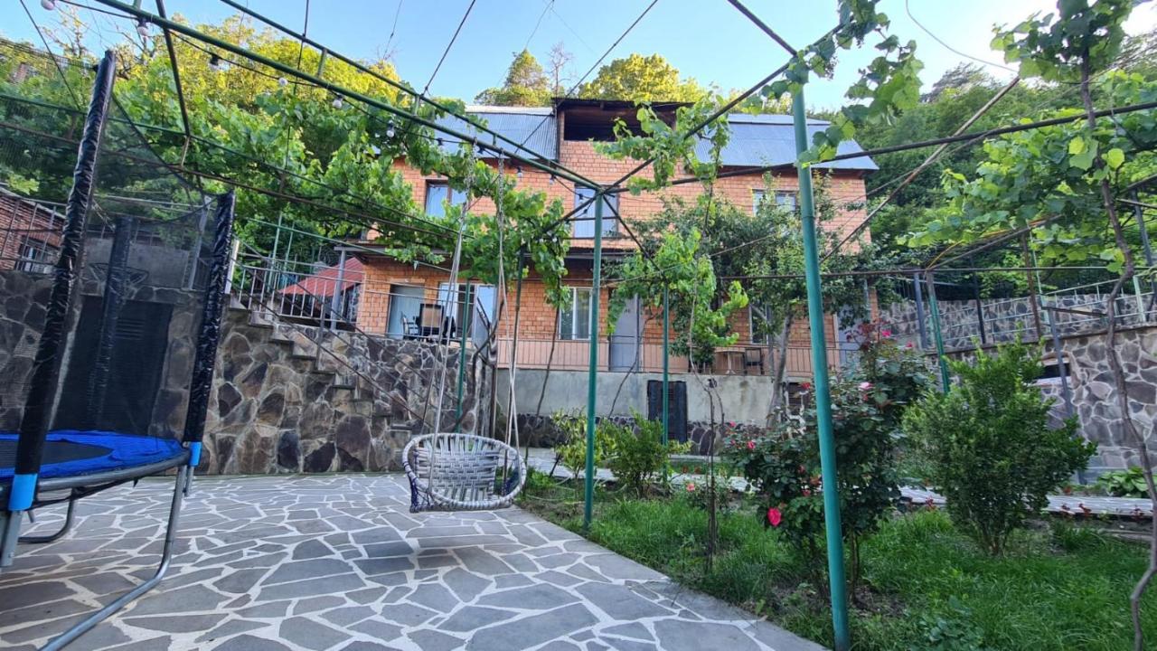 Guest House Casa Borjomi Exterior photo